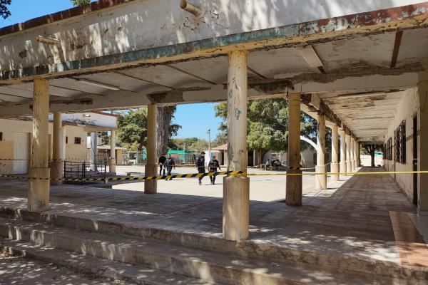 Escuela del ejido San Lorenzo Nuevo está a punto de caerse