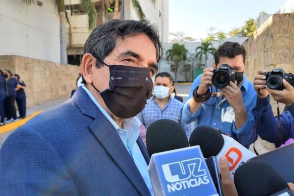 «En lo personal no tengo paranoia»: Cuén sobre espionaje