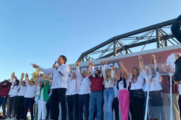 Cierran campaña «Que Siga AMLO» en Culiacán; Rocha Moya invita a votar en favor del presidente