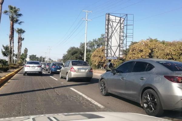 PAS realiza caravana en Los Mochis en apoyo a AMLO