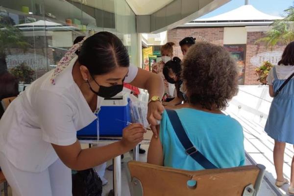 Jornada de vacunación no abarca dosis de refuerzo para menores de edad: Bienestar