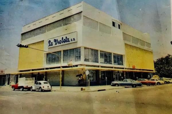 Antiguo edificio de La Violeta de Los Mochis en peligro de colapsar: PC