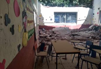 Primaria con techo colapsado en Villa Unión, de las 25 con alerta de Protección Civil