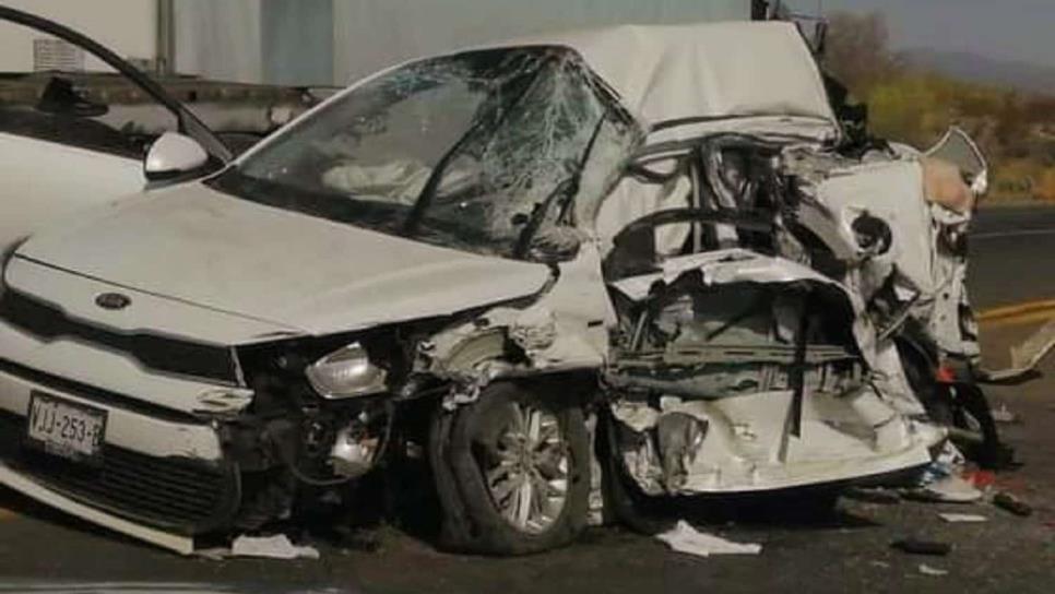 Mujer de Culiacán muere en accidente en Sonora, presuntamente hijo de «El Mayo», queda grave