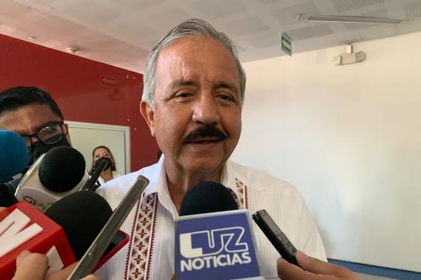 «Legalmente no me pueden quitar, pero si me descuido sí»: Estrada Ferreiro