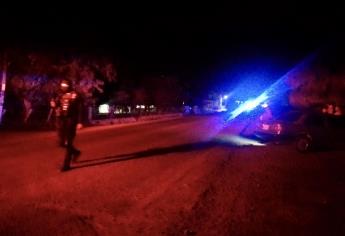 Un muerto y una herida tras ser arrollados por camioneta, en Villa Juárez, Navolato