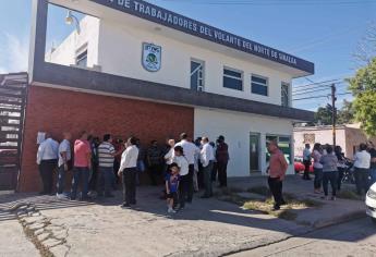 Taxistas toman oficinas de la Unión del Volante zona norte