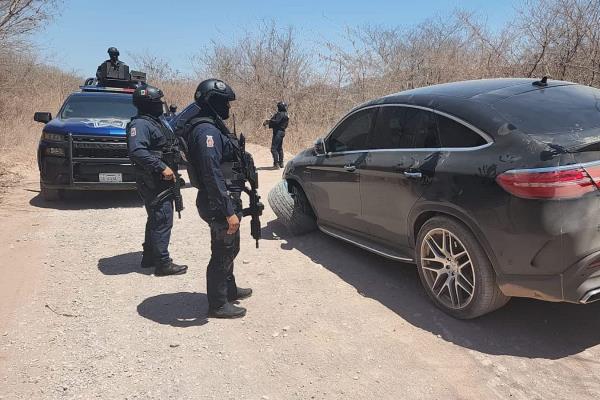 Reportan enfrentamiento en Sanalona, autoridades descartan; aseguran vehículos, uno de ellos blindado