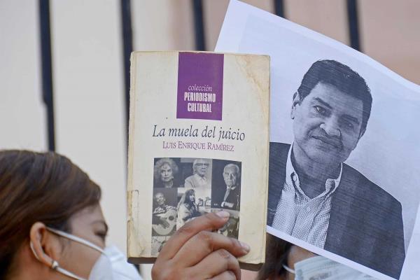 Identifican a probables asesinos del periodista Luis Enrique Ramírez