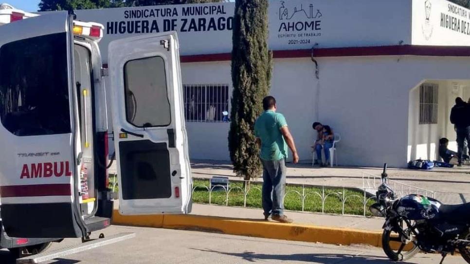 Motociclistas terminan lesionados al ser embestidos por un vehículo