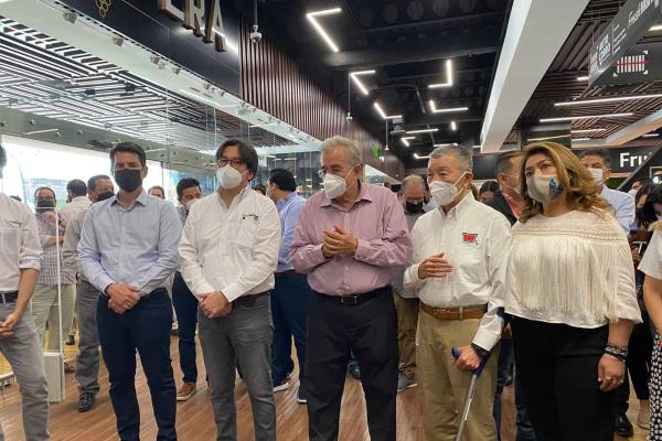 Casa Ley inaugura Fresh Market Ceiba, concepto único en la región