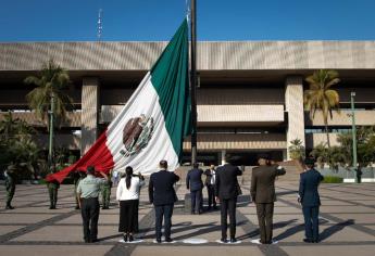 Conmemoran el 102 aniversario luctuoso de Venustiano Carranza