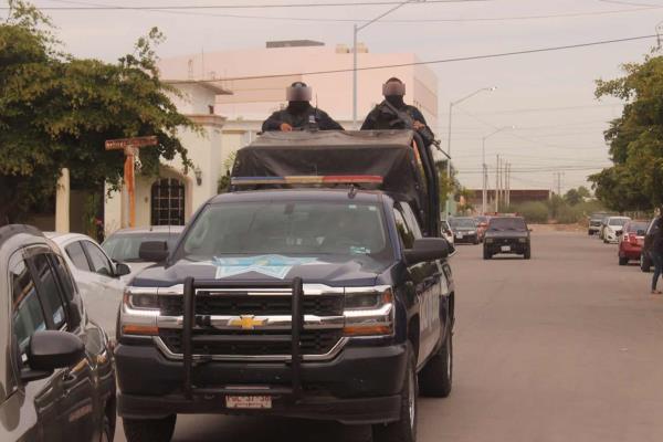 Vecinos se alarman por supuestos disparos, pero eran cuetes en funeral de un maestro indígena