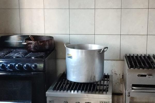 Dejan en la lumbre olla de frijoles y causa incendio en la Secretaría de Seguridad de Culiacán