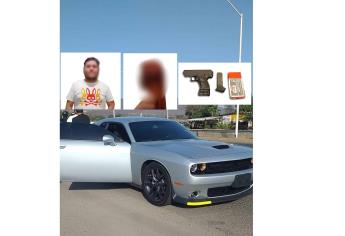 Hombre y mujer iban armados en un Mustang y quedan detenidos, en Culiacán