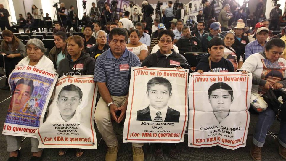 López Obrador niega estancamiento de la investigación del caso Ayotzinapa