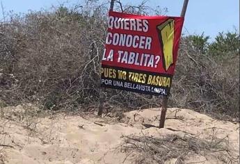 Con mensajes en lonas, amenazan con «tablear» a quien tire basura en una playa de Guasave