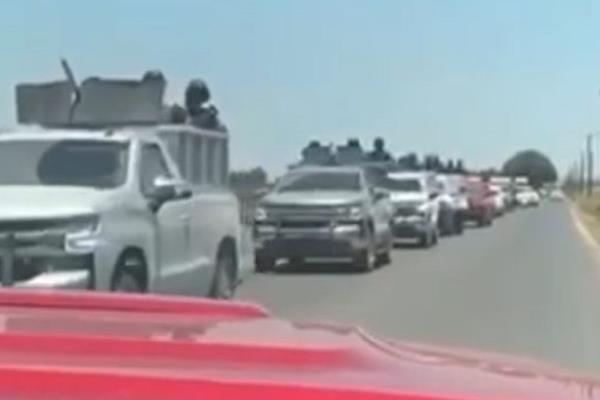 Policía de Guasave «no miró» convoy de sicarios, dicen que podrían ser videos viejos