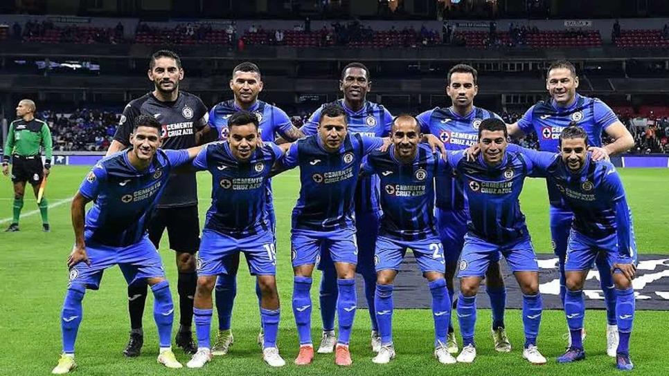 Cruz Azul presenta su nuevo escudo