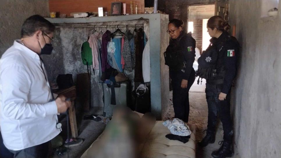 Policías de Culiacán rescatan a adulta mayor: estaba abandonada en su domicilio