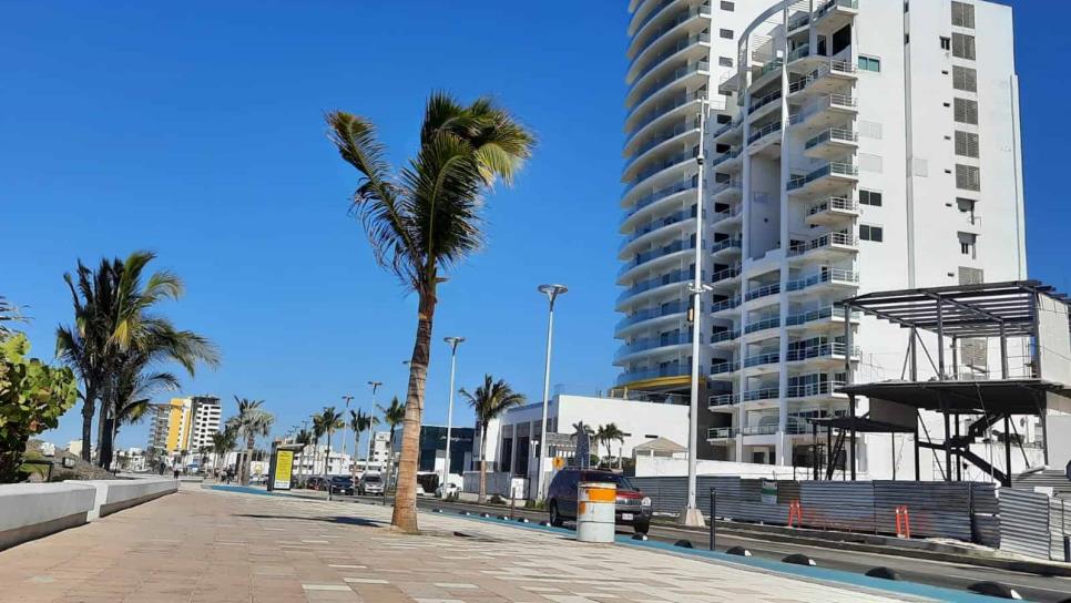 Aún y con quinta ola, en Mazatlán prevén un verano mejor que el 2019 en llegada de turistas