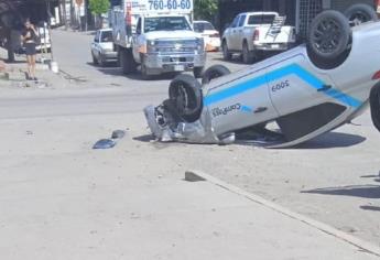 Taxista y 5 trabajadores de Salud quedan heridos tras choque