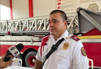 Rinde protesta Manuel Valdez como el nuevo Comandante del Departamento de Bomberos de Los Mochis