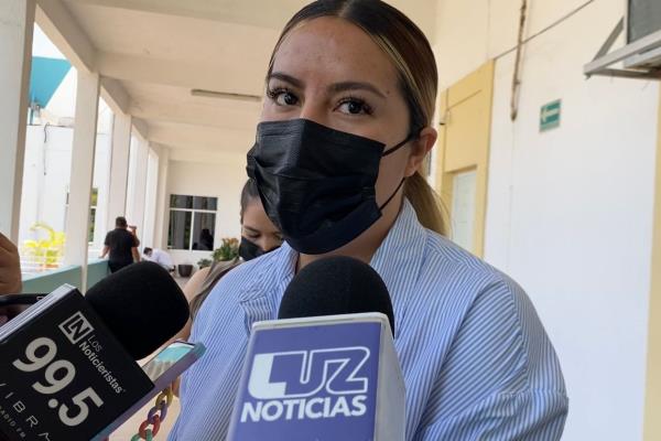 Vendedores de hot dogs serán reubicados sí o sí: Nayla Velarde