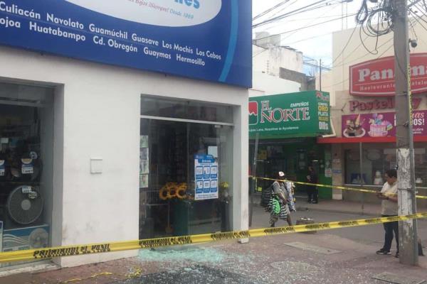 Detienen a 4 personas por robo a comercios en el centro de Culiacán