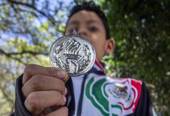 Mexicano hace historia en el mundial escolar de ajedrez