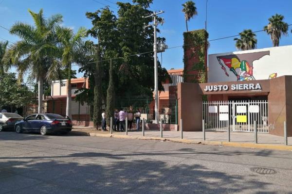 SNTE 53 llama a las aseguradoras escolares agilizar pagos; temen más robos en vacaciones