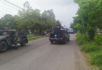 Militares catean bodega del sector Infonavit Las Flores, en Culiacán