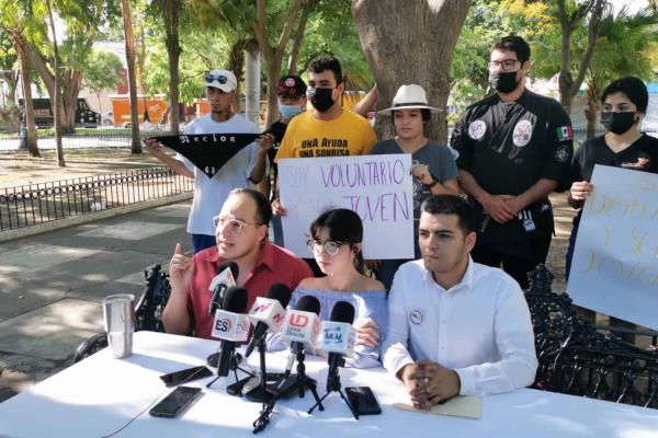 Jóvenes piden destitución de director del IMJU