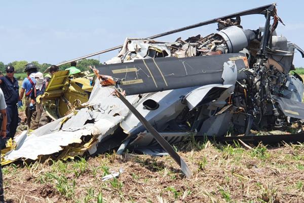 Se desploma helicóptero de la Marina en Los Mochis
