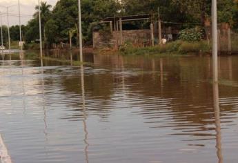 Con las lluvias «afloran» fallas del drenaje en la Higuera de Zaragoza: Obras Públicas