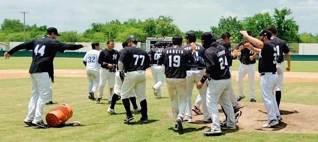 JAPAC y Yankees pelearán por el título en la Liga de Beisbol