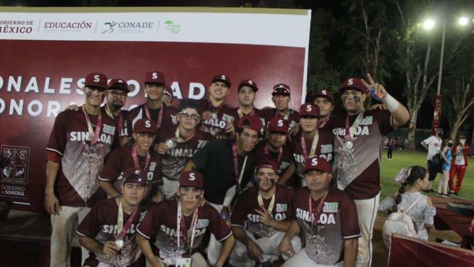 Obtiene Sinaloa par de platas en softbol