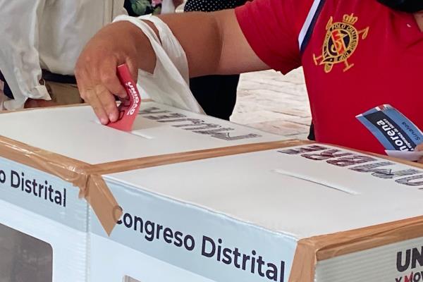Hoy eligen al nuevo dirigente de Morena en Sinaloa; ya inició la asamblea
