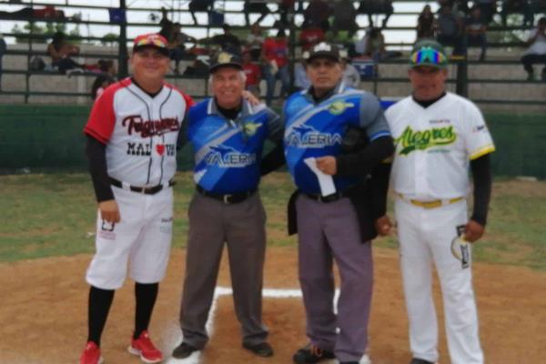 Eligen a Juan Vega como Mánager del Año en la Clemente Grijalva