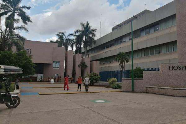 «Horrible servicio» en hospital del IMSS en Los Mochis