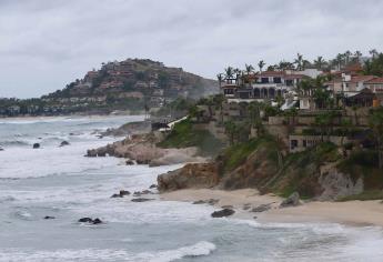 La tormenta tropical «Howard» se forma al sur de Baja California en México