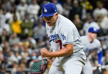 Julio Urías llega a su victoria 13 de la temporada