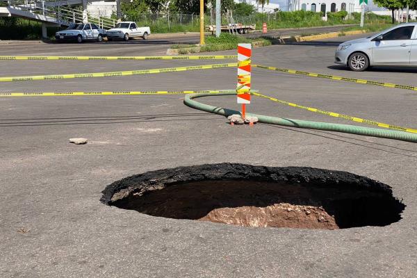 Llama JAPAC a tomar precauciones ante reparación de socavón