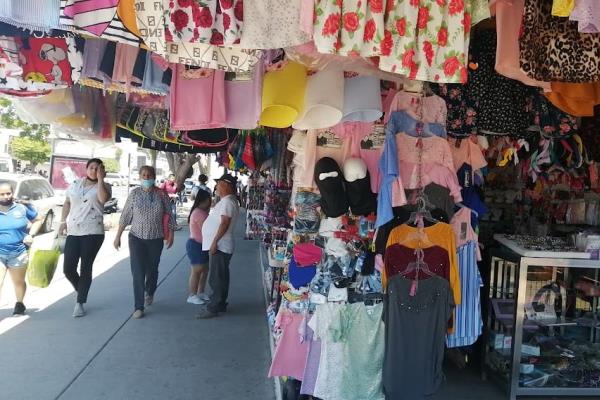 Regreso a clases repunta las ventas en Mercado Zona 030 de Los Mochis
