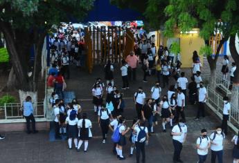 Recibe la UAS a miles de estudiantes en sus aulas en el nuevo ciclo escolar