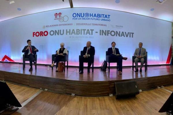 IMPLAN Ahome participa en los festejos por los 50 años de la fundación del INFONAVIT