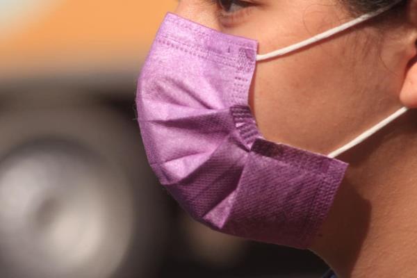 ¡Atención papás! Estos son los cubrebocas no permitidos por la SEP para el regreso a clases