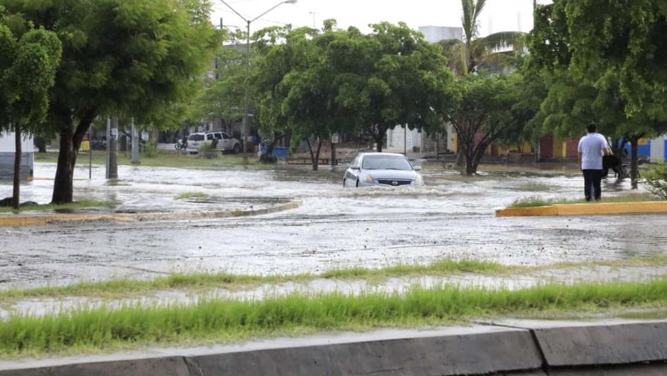 Advierte Protección Civil riesgos por tormenta de formación rápida