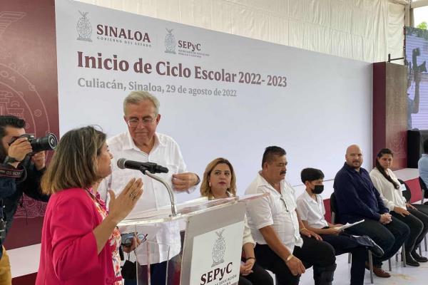 Gobernador Rubén Rocha Moya arranca ciclo escolar 2022-2023