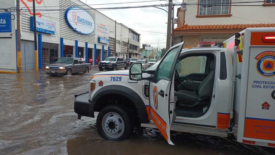 Con tormenta de rápida formación, podrían presentarse descargas eléctricas y fuertes rachas de viento: PC Estatal